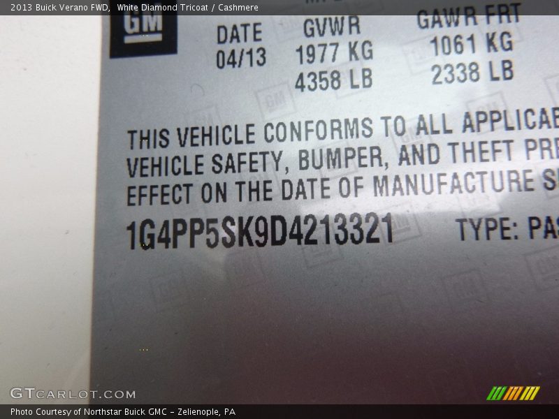 White Diamond Tricoat / Cashmere 2013 Buick Verano FWD