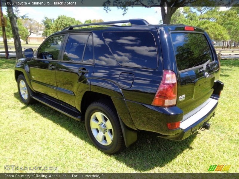 Black / Stone 2005 Toyota 4Runner SR5