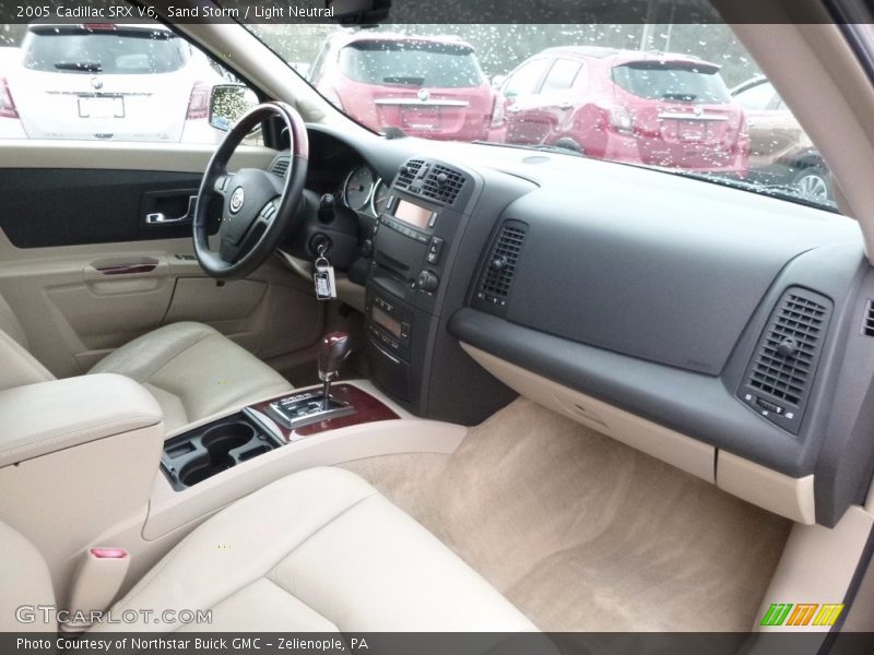 Sand Storm / Light Neutral 2005 Cadillac SRX V6