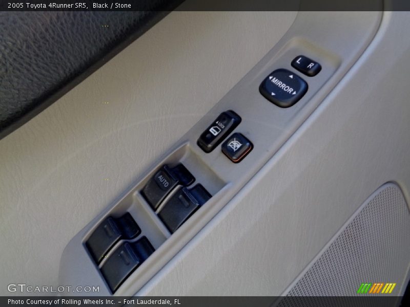 Black / Stone 2005 Toyota 4Runner SR5