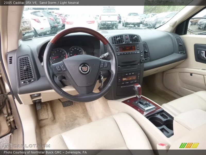 Sand Storm / Light Neutral 2005 Cadillac SRX V6