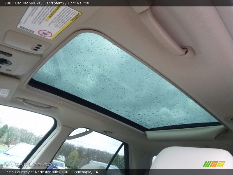 Sand Storm / Light Neutral 2005 Cadillac SRX V6