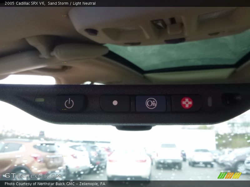 Sand Storm / Light Neutral 2005 Cadillac SRX V6