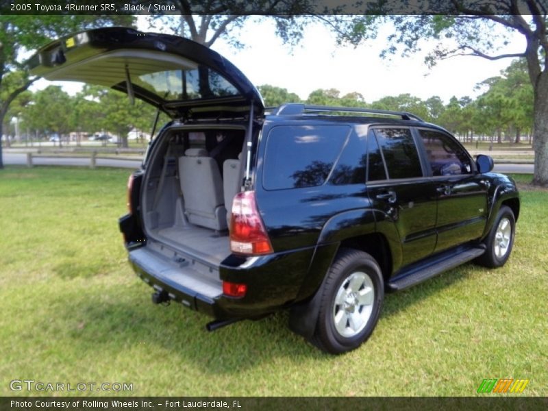 Black / Stone 2005 Toyota 4Runner SR5