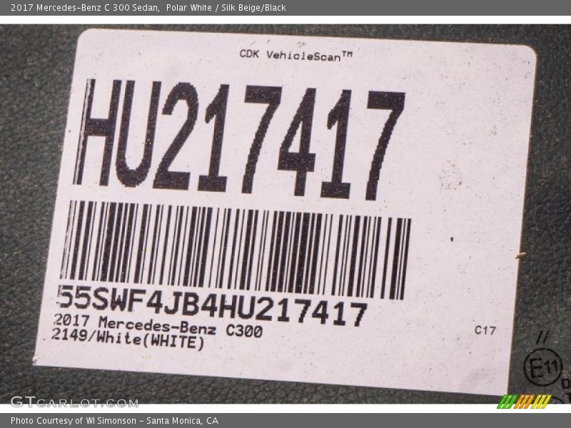 Polar White / Silk Beige/Black 2017 Mercedes-Benz C 300 Sedan
