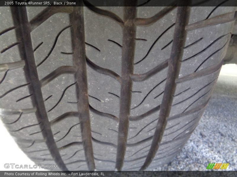 Black / Stone 2005 Toyota 4Runner SR5