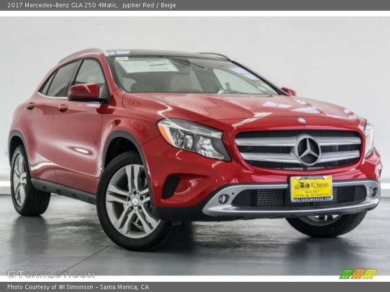 Front 3/4 View of 2017 GLA 250 4Matic