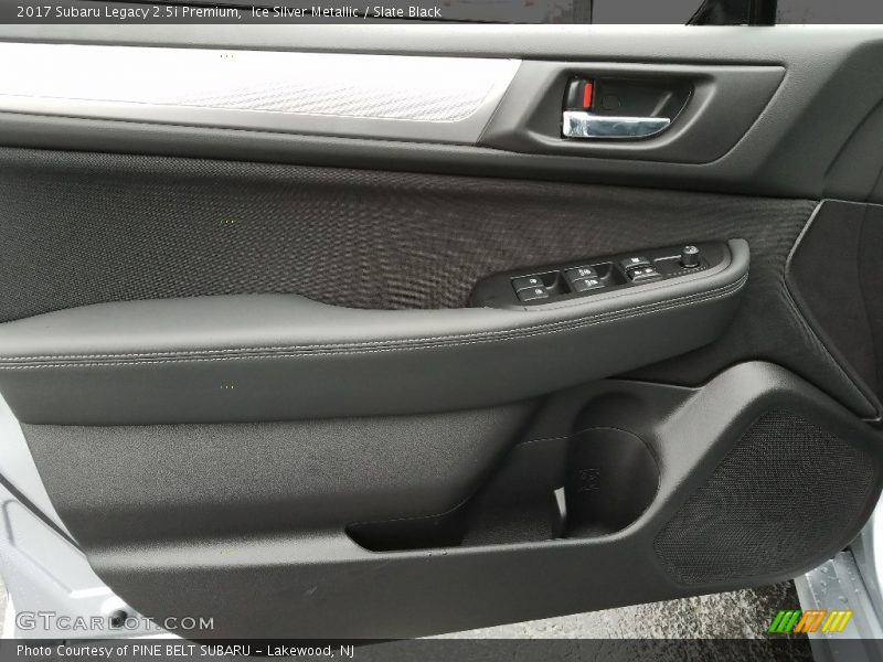 Ice Silver Metallic / Slate Black 2017 Subaru Legacy 2.5i Premium
