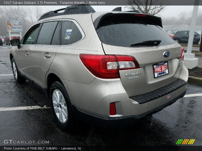 Tungsten Metallic / Warm Ivory 2017 Subaru Outback 2.5i Premium