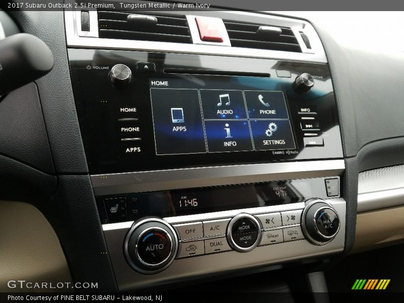 Tungsten Metallic / Warm Ivory 2017 Subaru Outback 2.5i Premium