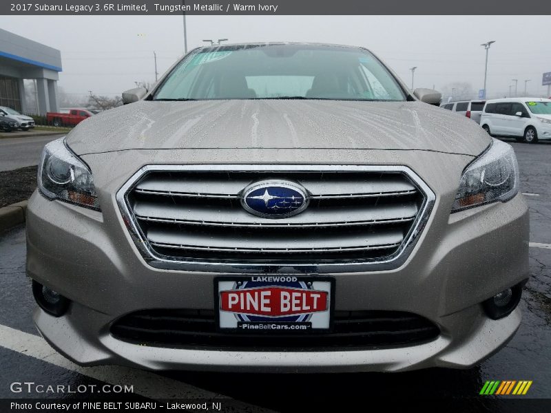 Tungsten Metallic / Warm Ivory 2017 Subaru Legacy 3.6R Limited