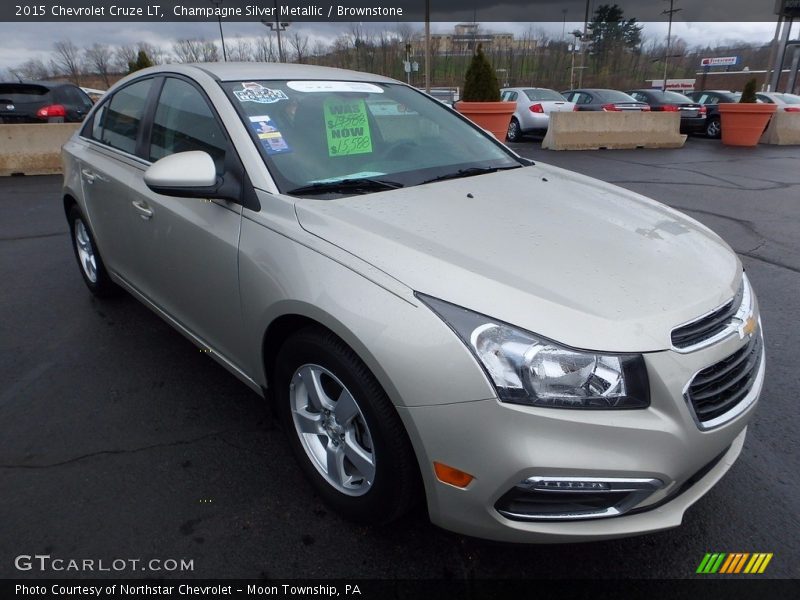 Champagne Silver Metallic / Brownstone 2015 Chevrolet Cruze LT