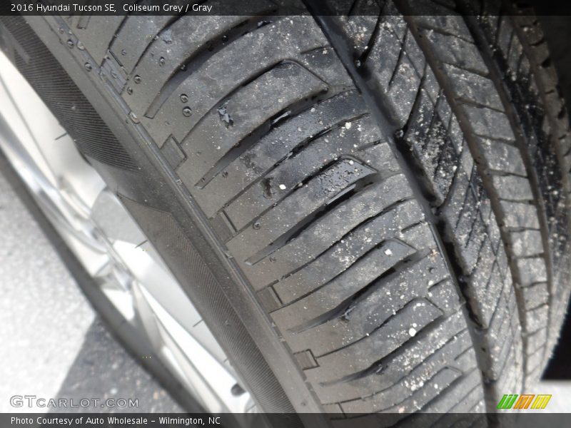 Coliseum Grey / Gray 2016 Hyundai Tucson SE
