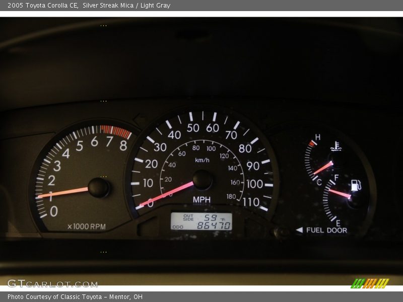 Silver Streak Mica / Light Gray 2005 Toyota Corolla CE