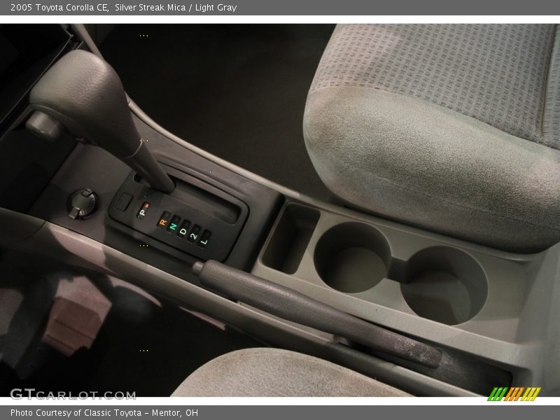 Silver Streak Mica / Light Gray 2005 Toyota Corolla CE