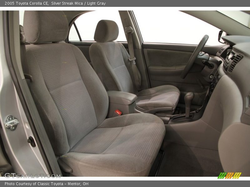 Silver Streak Mica / Light Gray 2005 Toyota Corolla CE