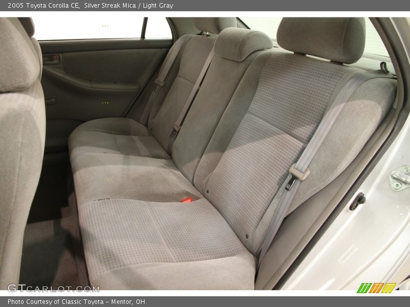 Silver Streak Mica / Light Gray 2005 Toyota Corolla CE