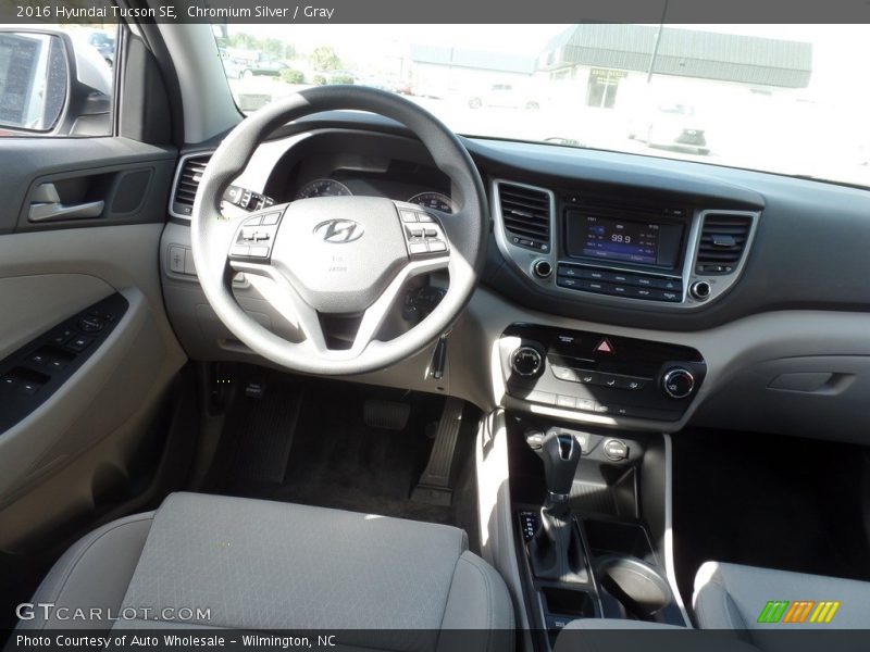 Chromium Silver / Gray 2016 Hyundai Tucson SE