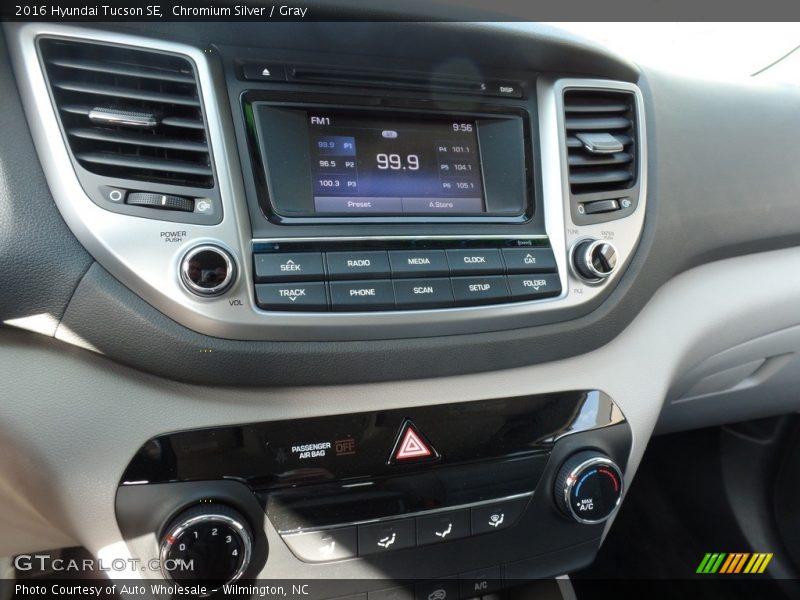 Chromium Silver / Gray 2016 Hyundai Tucson SE