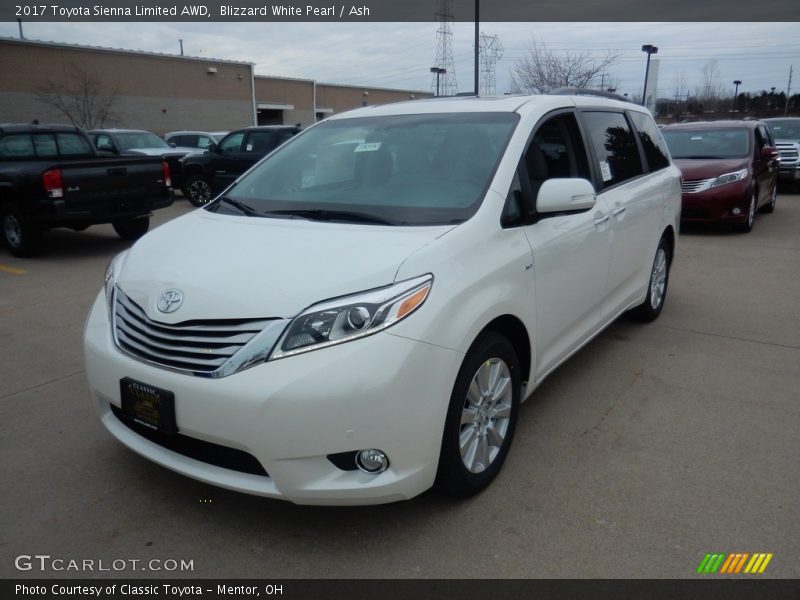 Blizzard White Pearl / Ash 2017 Toyota Sienna Limited AWD