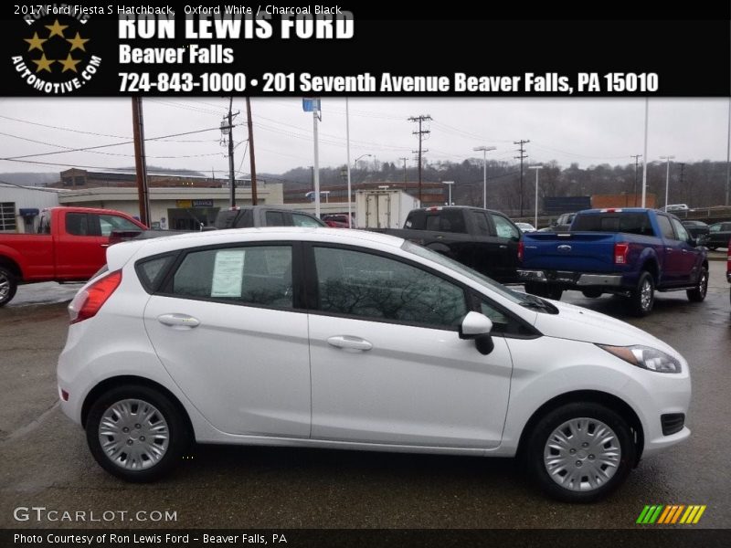 Oxford White / Charcoal Black 2017 Ford Fiesta S Hatchback