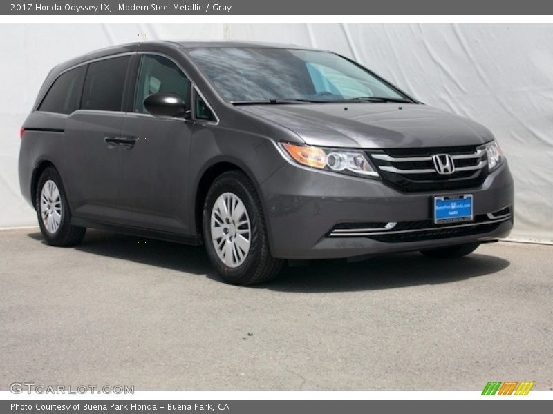 Modern Steel Metallic / Gray 2017 Honda Odyssey LX