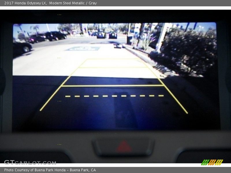 Modern Steel Metallic / Gray 2017 Honda Odyssey LX