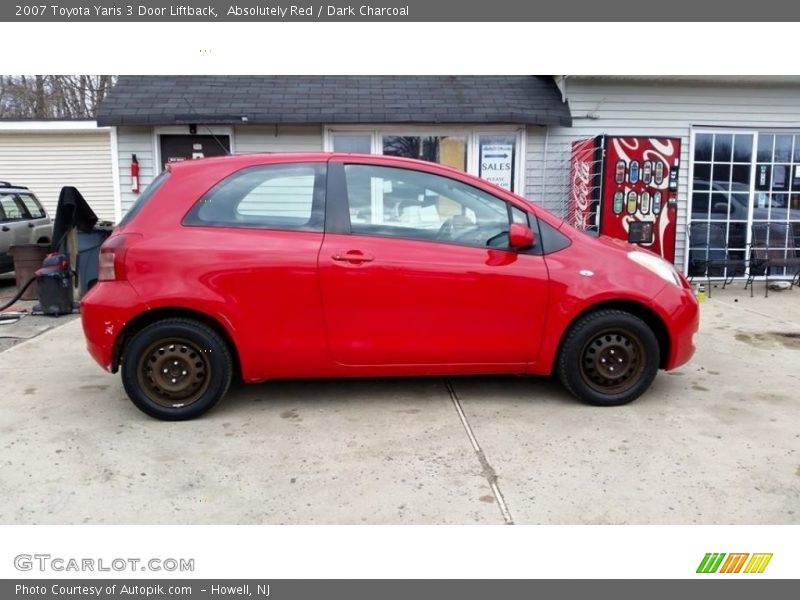Absolutely Red / Dark Charcoal 2007 Toyota Yaris 3 Door Liftback