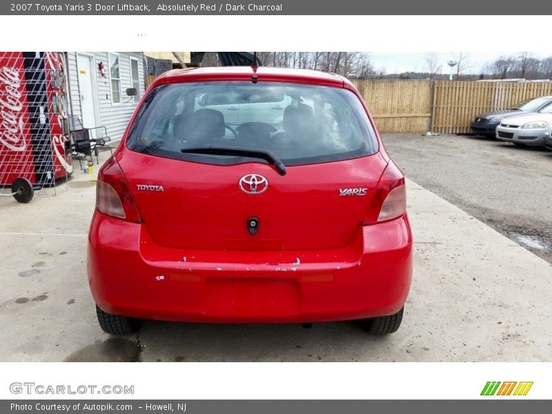 Absolutely Red / Dark Charcoal 2007 Toyota Yaris 3 Door Liftback