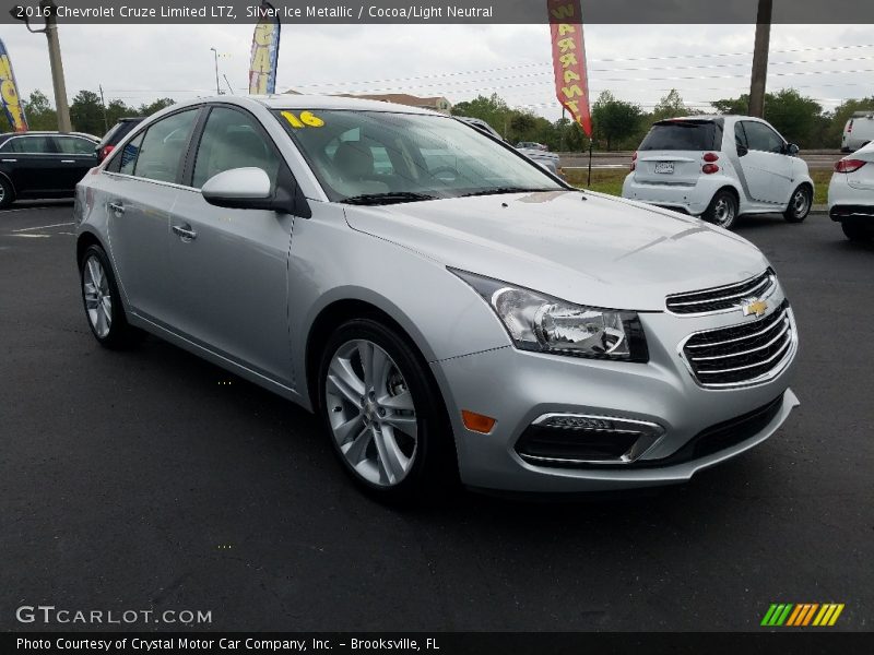 Silver Ice Metallic / Cocoa/Light Neutral 2016 Chevrolet Cruze Limited LTZ