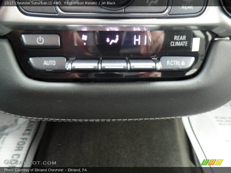 Pepperdust Metallic / Jet Black 2017 Chevrolet Suburban LS 4WD