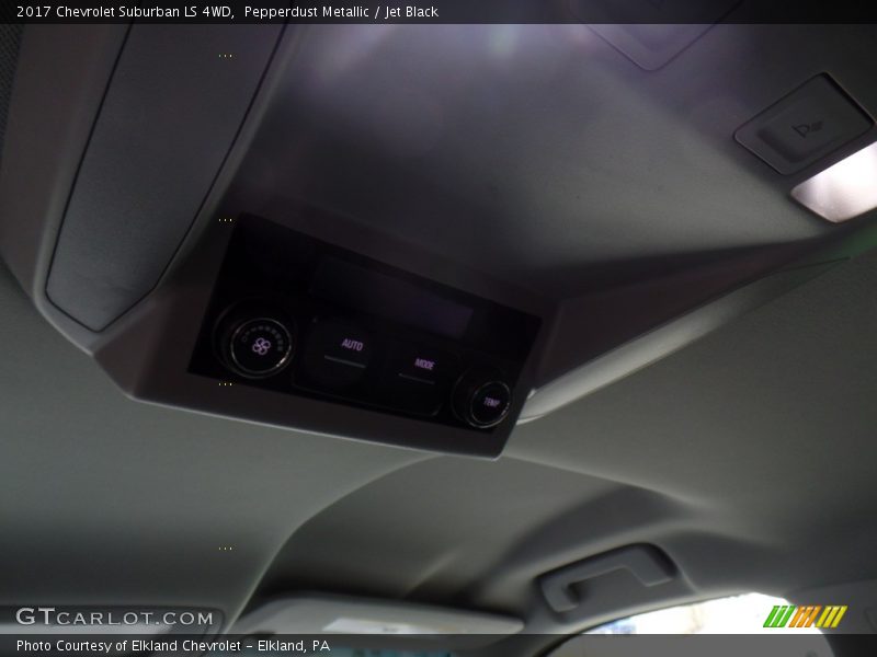 Pepperdust Metallic / Jet Black 2017 Chevrolet Suburban LS 4WD