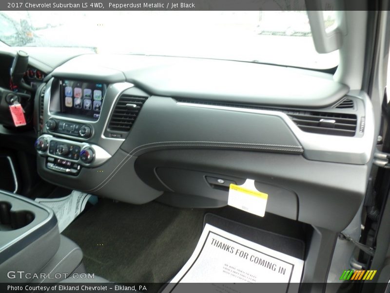 Pepperdust Metallic / Jet Black 2017 Chevrolet Suburban LS 4WD