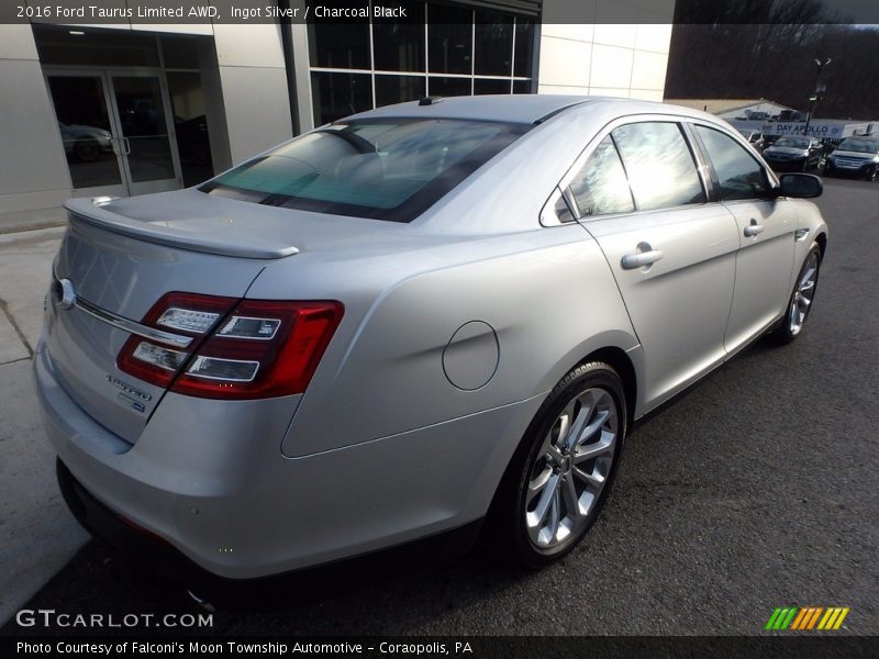 Ingot Silver / Charcoal Black 2016 Ford Taurus Limited AWD