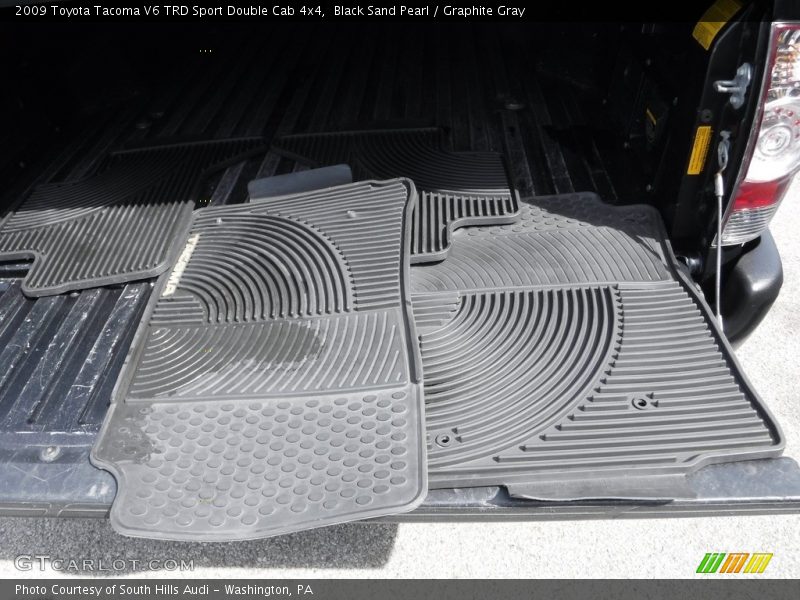 Black Sand Pearl / Graphite Gray 2009 Toyota Tacoma V6 TRD Sport Double Cab 4x4