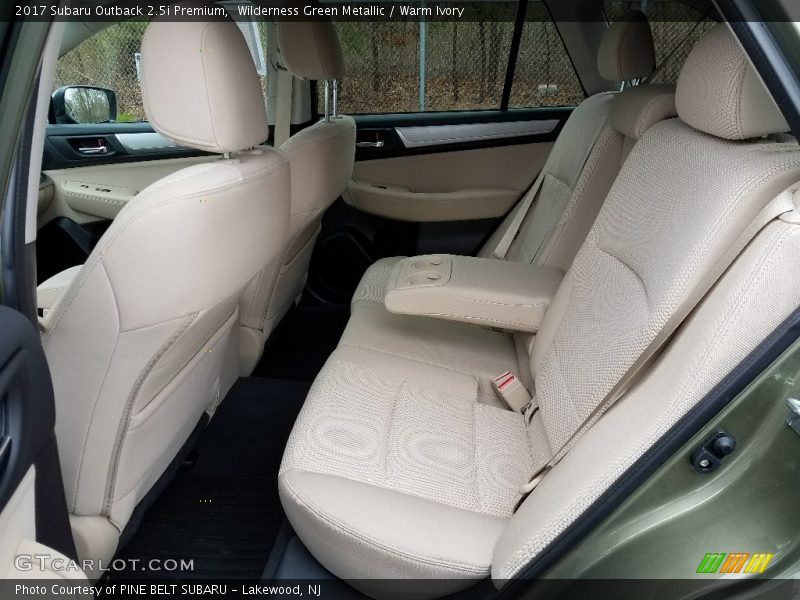 Wilderness Green Metallic / Warm Ivory 2017 Subaru Outback 2.5i Premium