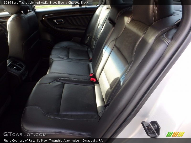 Rear Seat of 2016 Taurus Limited AWD