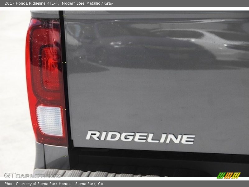 Modern Steel Metallic / Gray 2017 Honda Ridgeline RTL-T