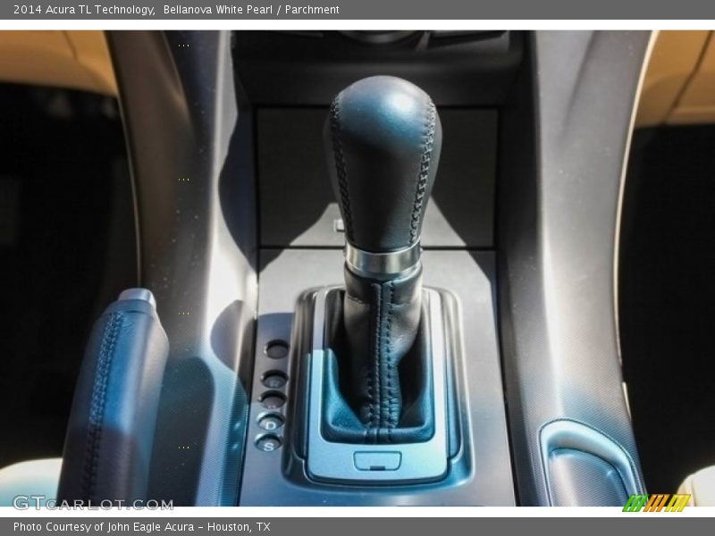 Bellanova White Pearl / Parchment 2014 Acura TL Technology