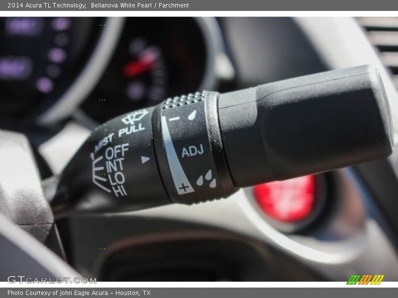 Bellanova White Pearl / Parchment 2014 Acura TL Technology
