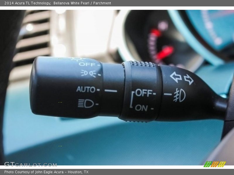 Bellanova White Pearl / Parchment 2014 Acura TL Technology