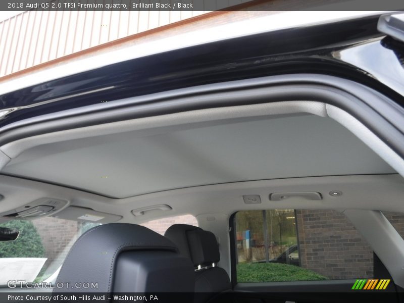 Sunroof of 2018 Q5 2.0 TFSI Premium quattro