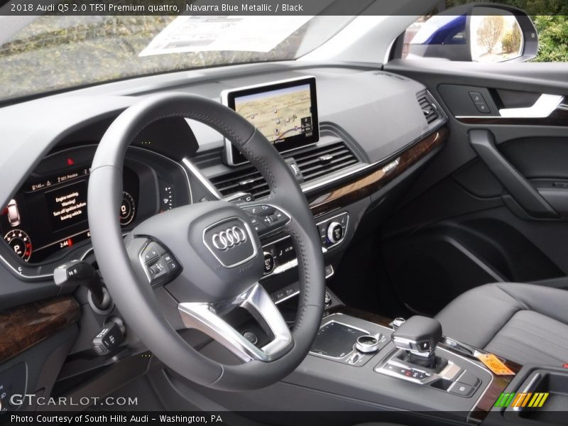 Dashboard of 2018 Q5 2.0 TFSI Premium quattro