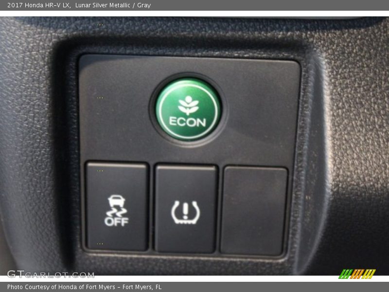 Lunar Silver Metallic / Gray 2017 Honda HR-V LX