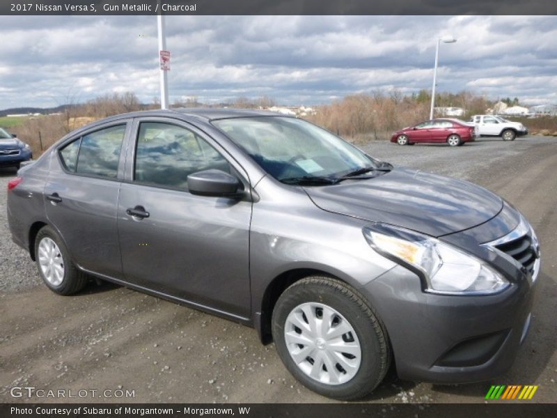 Gun Metallic / Charcoal 2017 Nissan Versa S