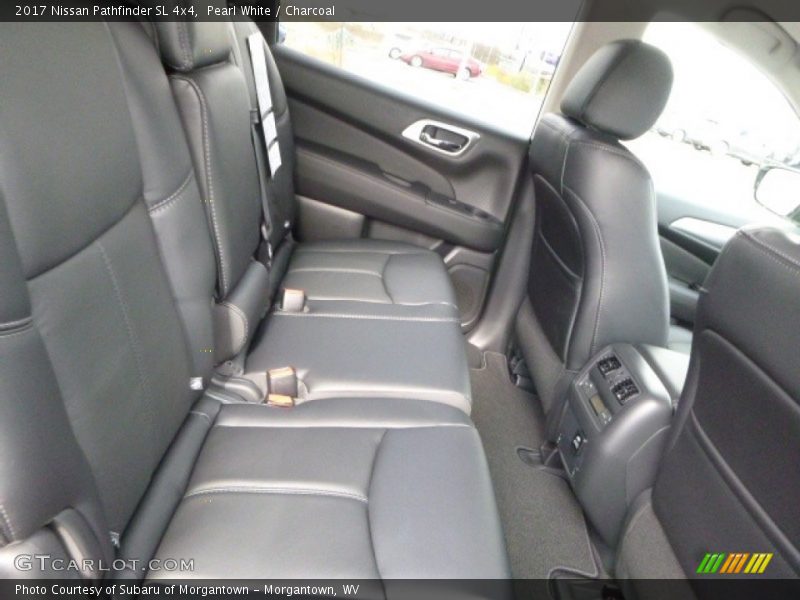 Pearl White / Charcoal 2017 Nissan Pathfinder SL 4x4