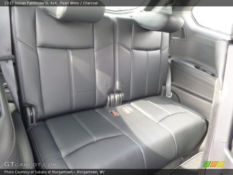 Pearl White / Charcoal 2017 Nissan Pathfinder SL 4x4