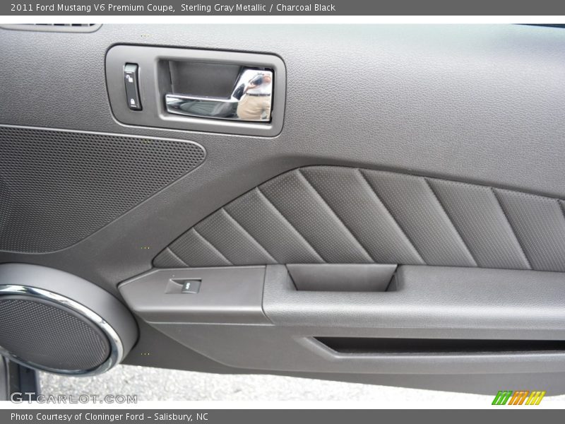 Sterling Gray Metallic / Charcoal Black 2011 Ford Mustang V6 Premium Coupe
