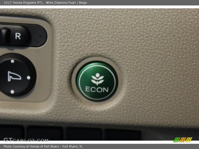 White Diamond Pearl / Beige 2017 Honda Ridgeline RTL