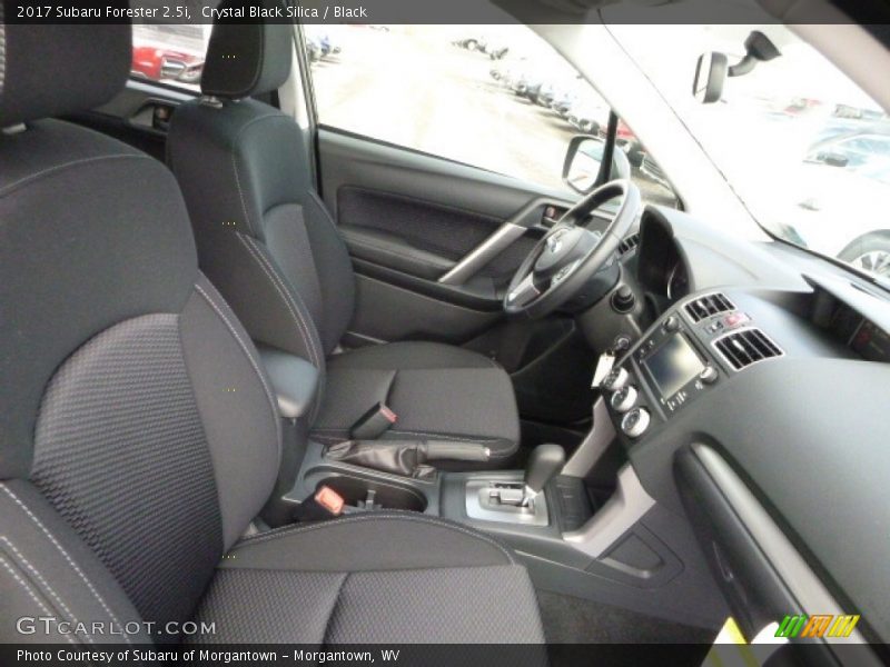 Crystal Black Silica / Black 2017 Subaru Forester 2.5i